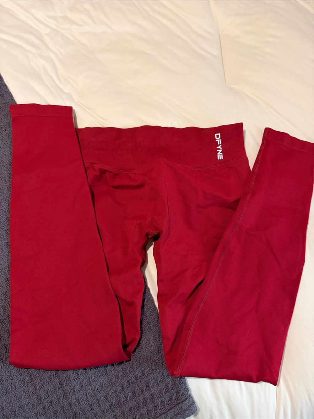 DFYNE women’s Deep Red Performance Leggings